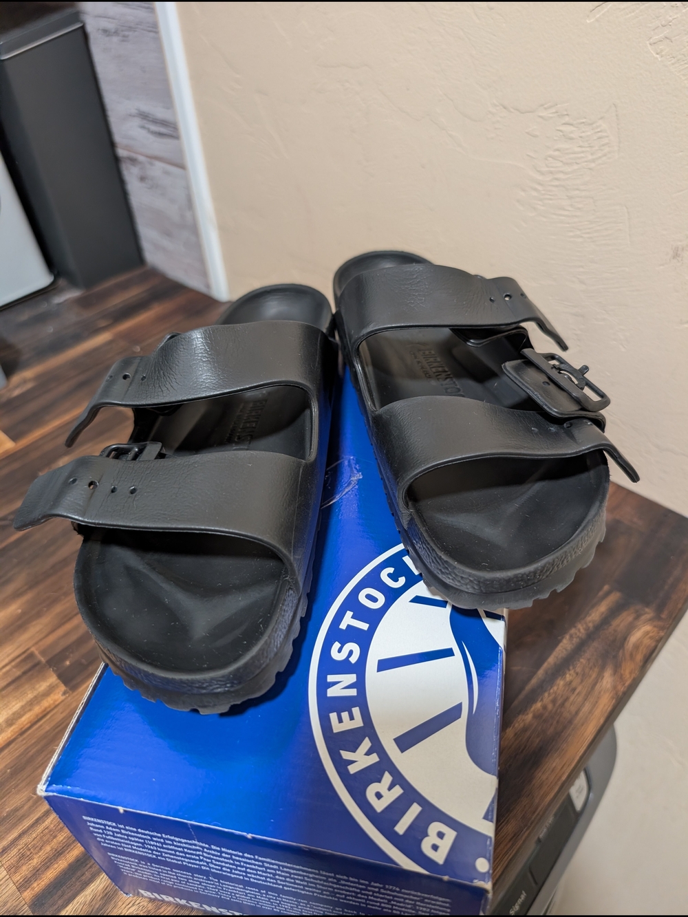 Unisex Birkenstock Arizona EVA Waterproof Sandals Black (Size 38) L-7 M-5 - Picture 15 of 16